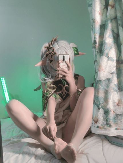 免费看美女网站