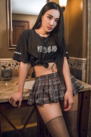 刻晴大战史莱姆外服免费观看