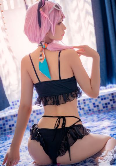 女高中生