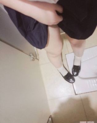 你比星光美丽免费播放